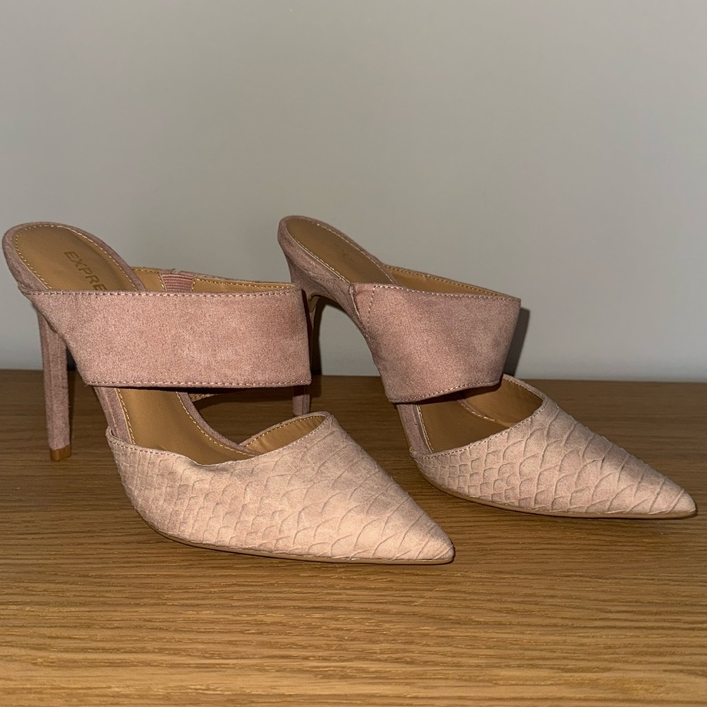 Pale pink heels